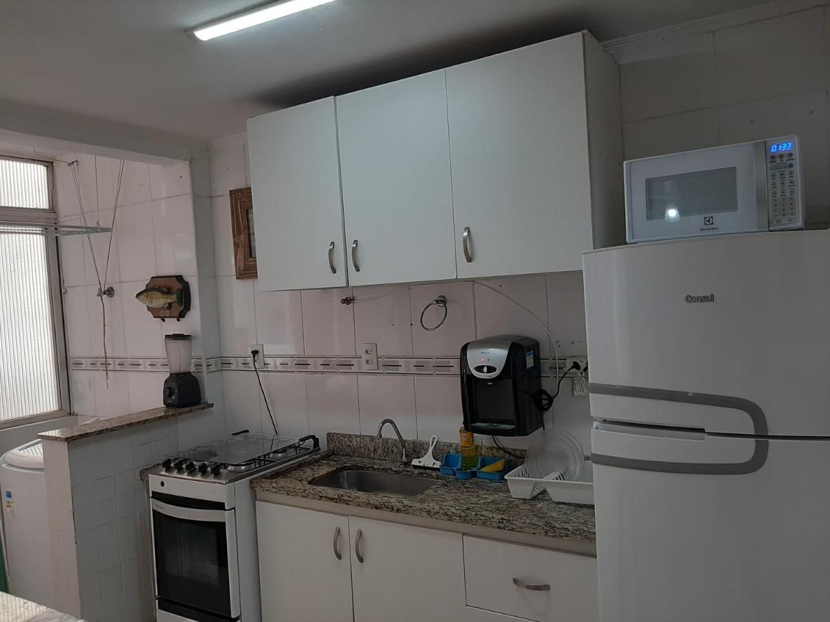Apartamento Vento E Mar - 2 Quartos Com Sacada Na Quadra Da Praia Do Gonzaga Santos  Bagian luar foto