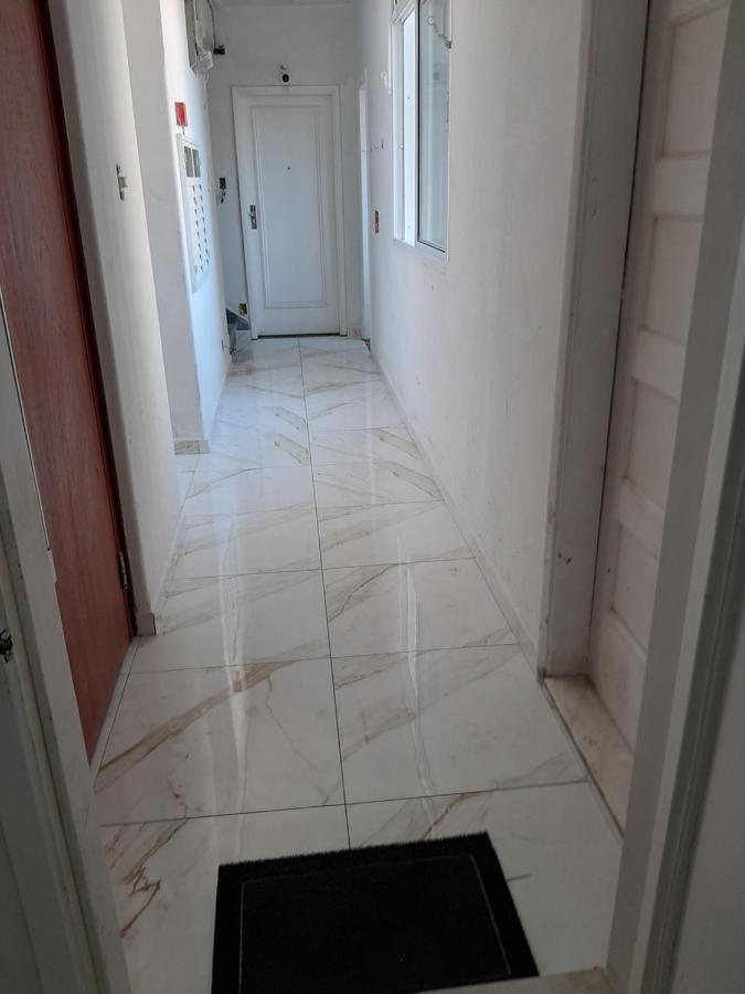 Apartamento Vento E Mar - 2 Quartos Com Sacada Na Quadra Da Praia Do Gonzaga Santos  Bagian luar foto