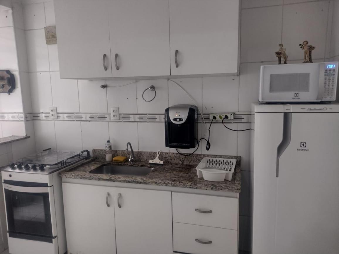 Apartamento Vento E Mar - 2 Quartos Com Sacada Na Quadra Da Praia Do Gonzaga Santos  Bagian luar foto